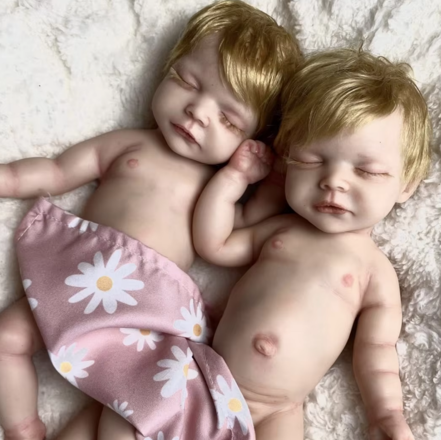 Bella – The 11-Inch Full Body Silicone Reborn Baby Girl Doll