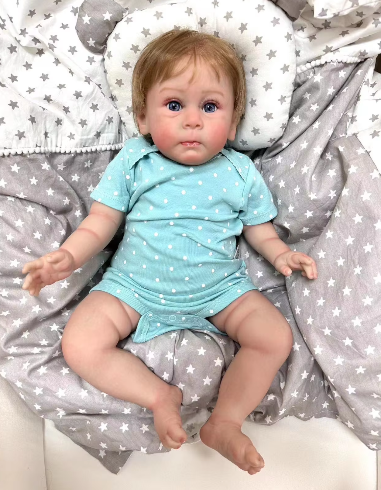 Finn – 60 cm 24-Inch Realistic Reborn Baby Doll with Blue Eyes