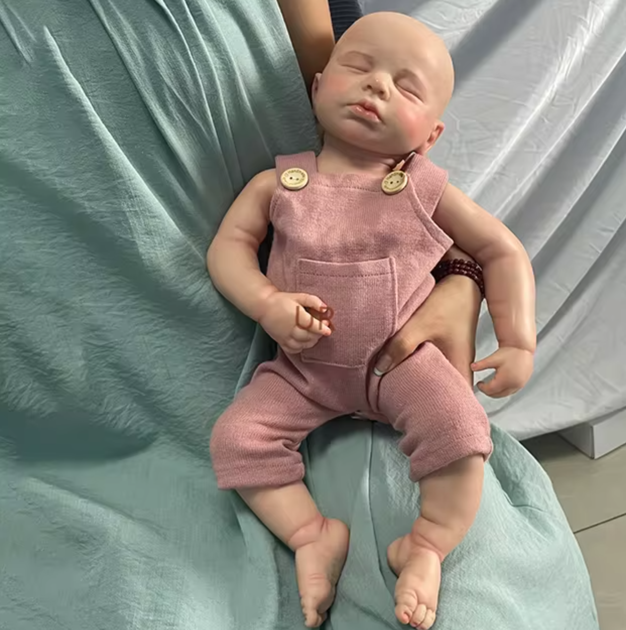 "Ella" – 20-Inch Full Body Silicone Reborn Doll with Hand-Painted Details