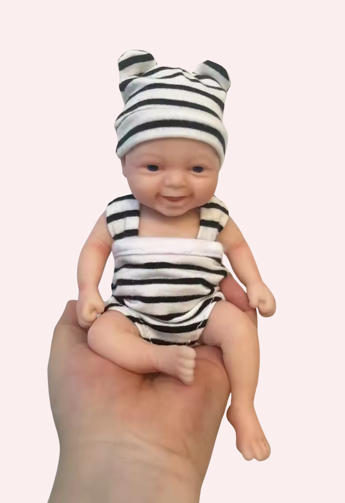 Realistic Palm Sized Mini Reborn Doll Noah - 7-Inch Smiling Silicone Baby