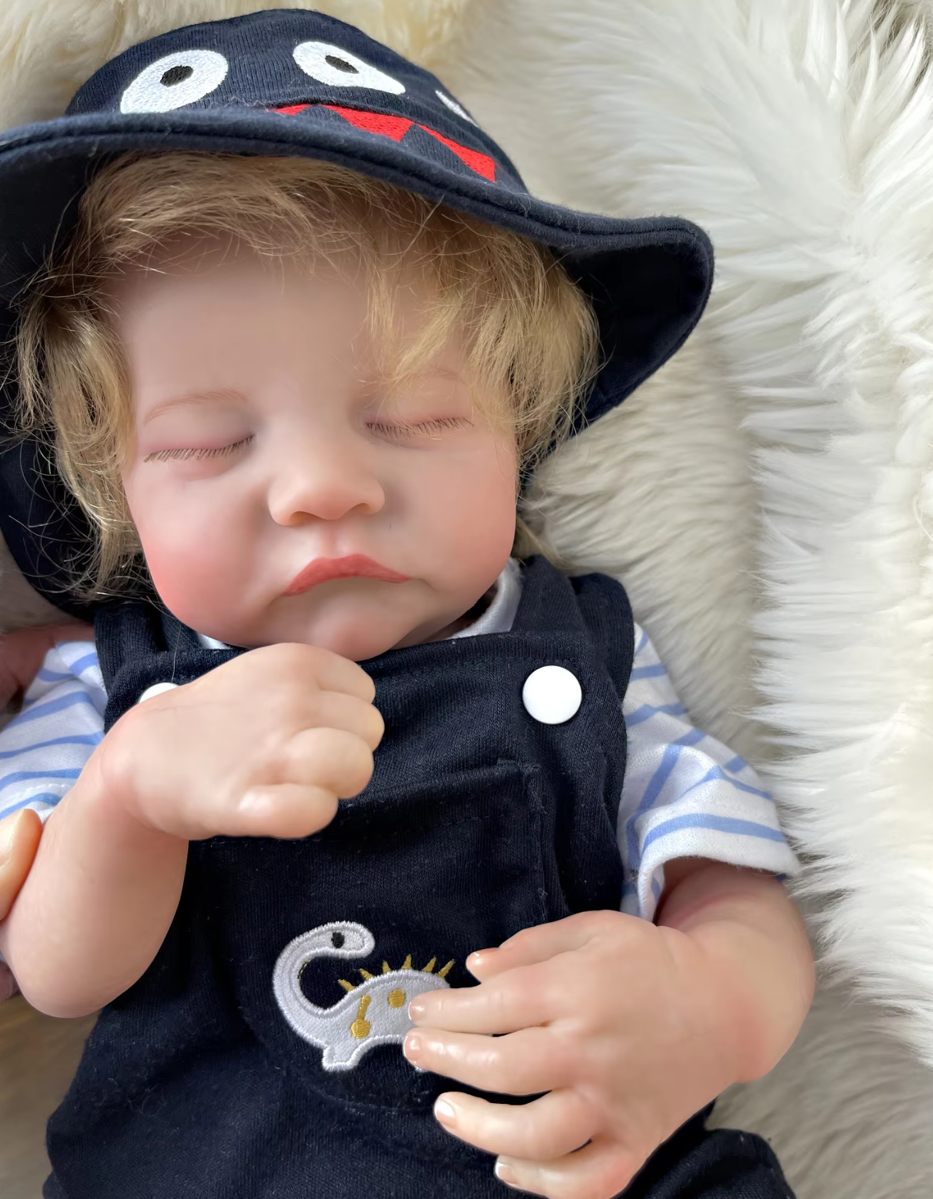 Finley – Lifelike 17" Reborn Baby Doll | Bathable Silicone Vinyl, Boy or Girl