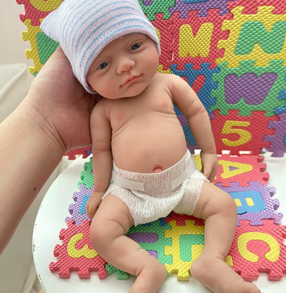 Micro Preemie Hyper Realistic Silicone Reborn Dolls – Your Perfect Child-Friendly Playmates