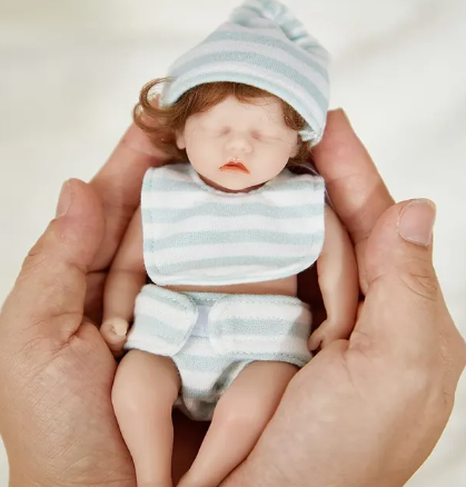 Smiling Mini Reborn Doll - 6-Inch Realistic Silicone Baby with 3D Skin Tone