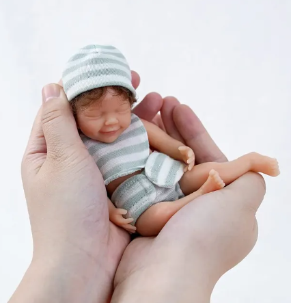 Smiling Mini Reborn Doll - 6-Inch Realistic Silicone Baby with 3D Skin Tone